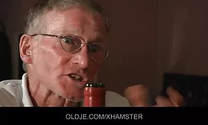 الزوج افلام سكسي افريقية والزوجة الزوج فيديو إباحي 